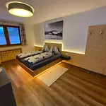Tauernbaer *