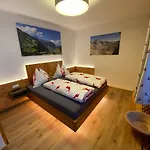 Tauernbaer *
